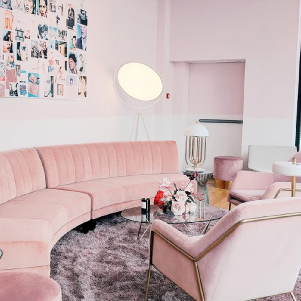 Glossier Visits London | ESSENTIAL HOME